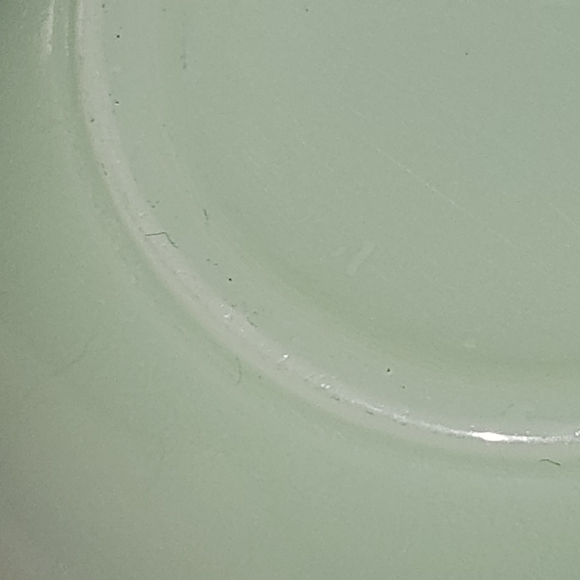 Vintage Jadeite Measuring Cups 1/2 And 1/4 - Picture 6 of 9